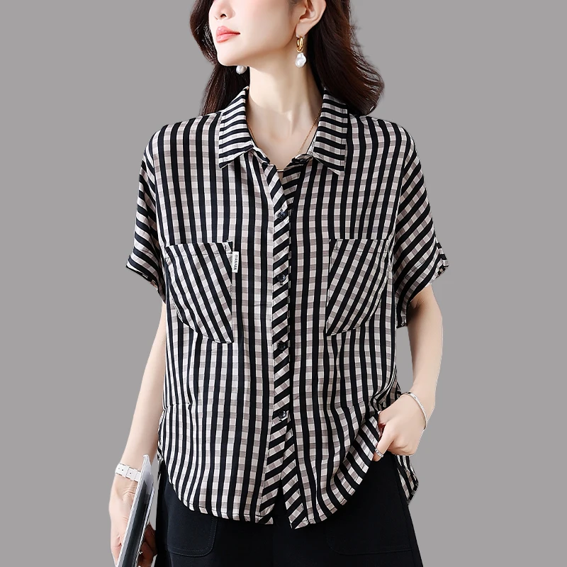 2025夏季新款格子翻领短袖衬衫女洋气减龄宽松显瘦遮肉百搭上衣