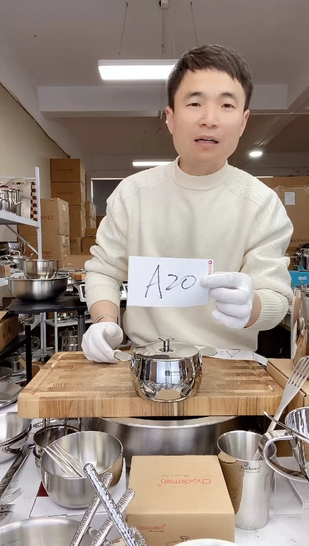 【闪购商品】A20 微瑕卓德铭四叶草辅食锅