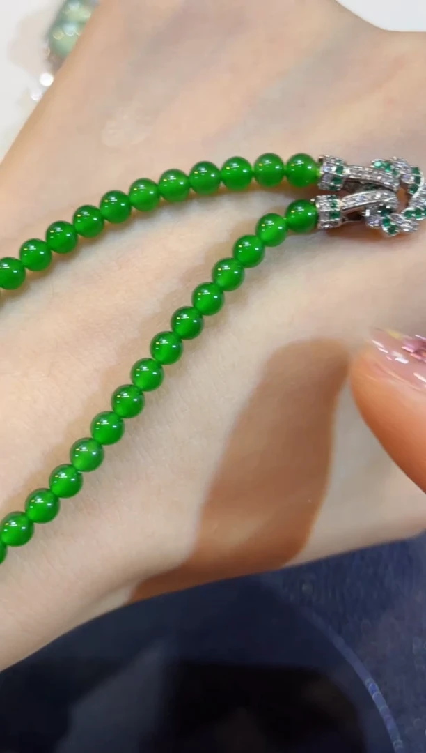 颈饰未镶嵌翡翠团购42