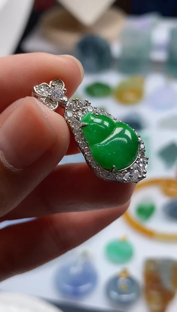 银S925镶嵌定制翡翠葫芦