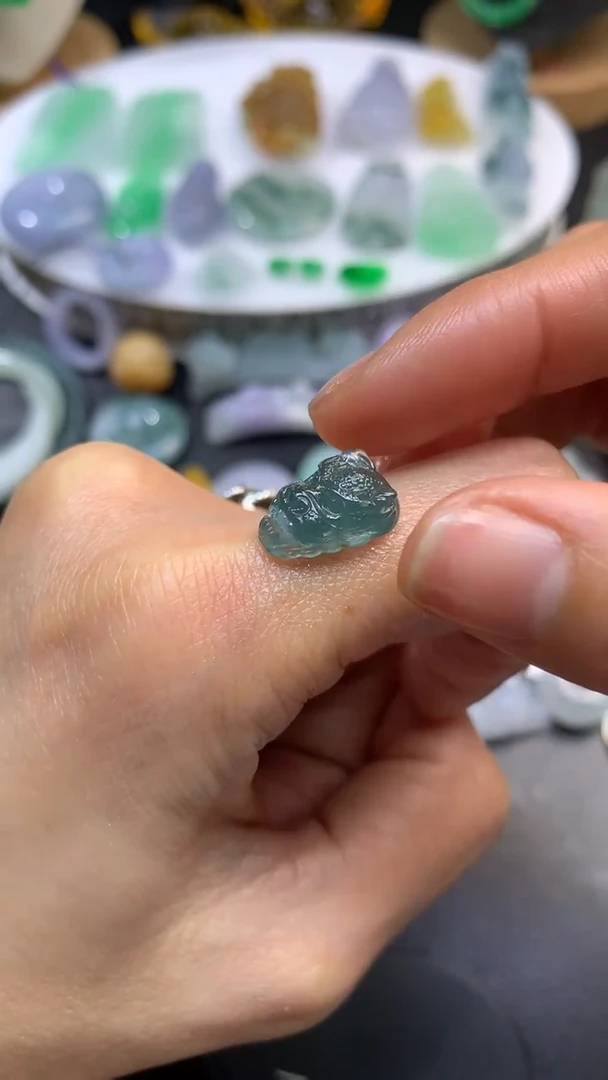 【闪购商品】定制翡翠未镶嵌翡翠