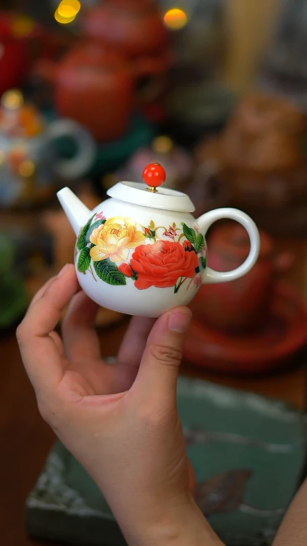 壶瓷器仙境瓷器仙境