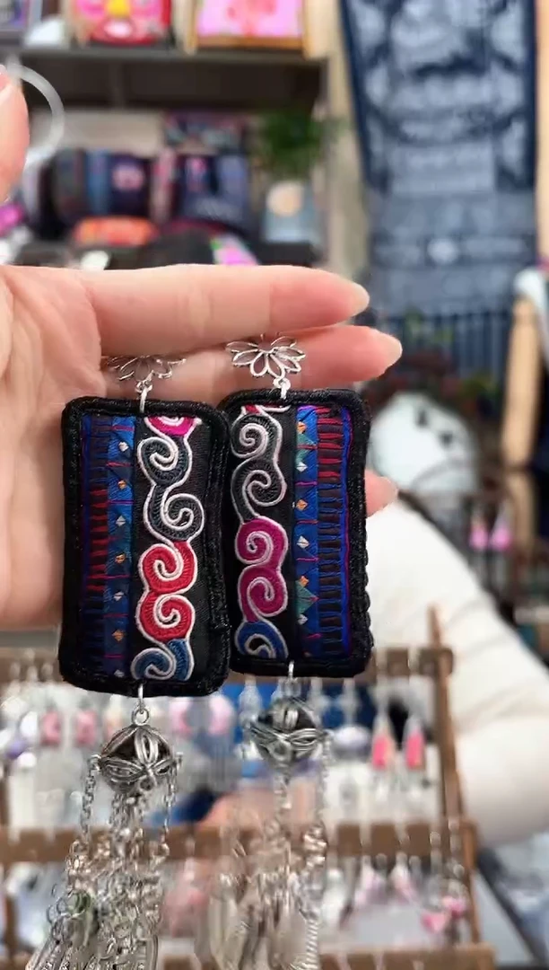 织绣民族风非遗老绣苗银饰品803