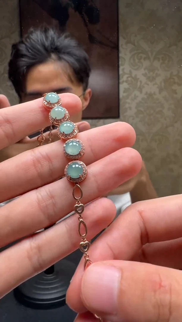 足金镶嵌手链翡翠天然A货翡翠精致手链