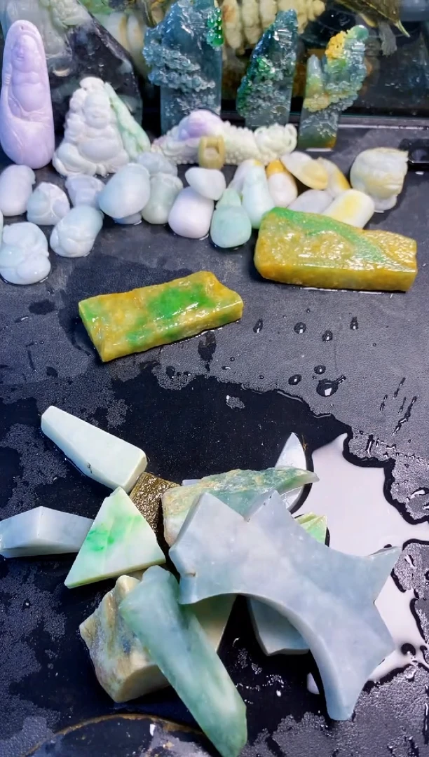 颈饰未镶嵌翡翠天然翡翠127