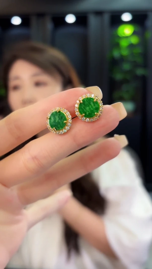 翡翠未镶嵌耳饰醒* 缅料A货/支持复检/一件