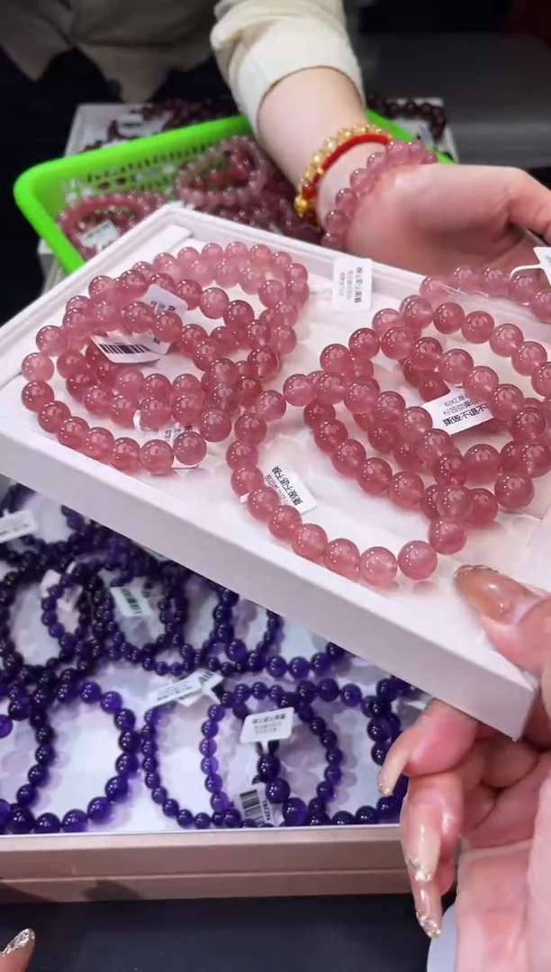 【闪购商品】水晶/未镶嵌粉红草莓晶手串11mm