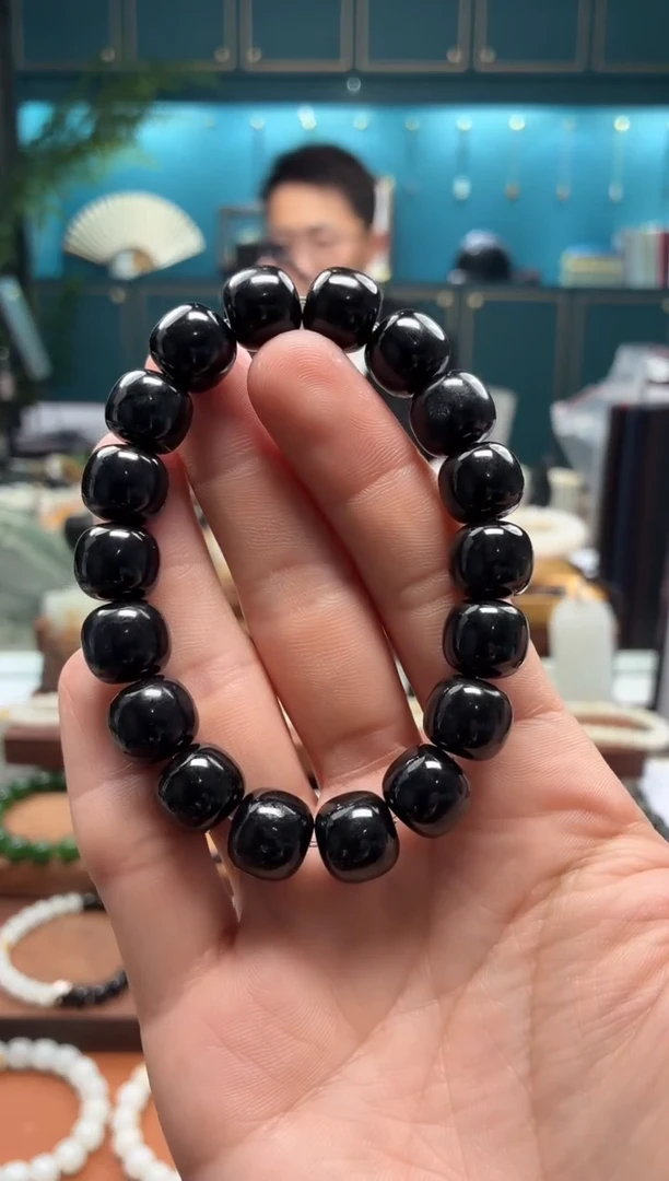 未镶嵌手串和田玉墨玉11*12