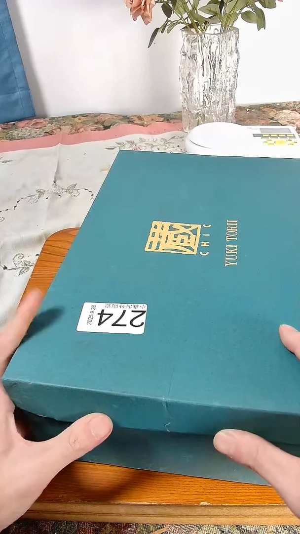 瓷片冬***瑰小淼海外陶瓷工艺品