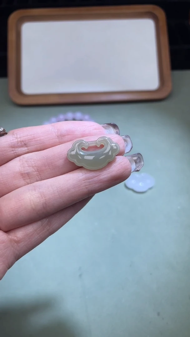 【闪购商品】和田玉颈饰未镶嵌和田玉平安锁