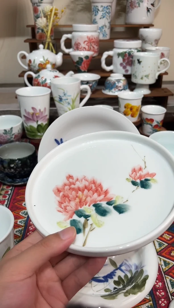 摆件景德镇手绘高端瓷器