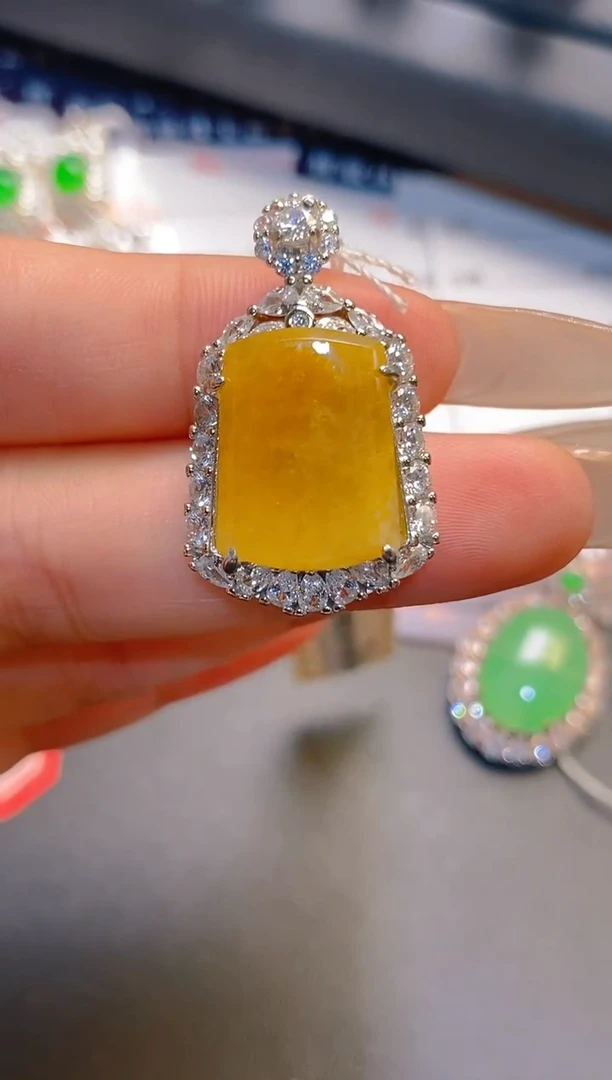 翡翠银S925镶嵌耳饰天然