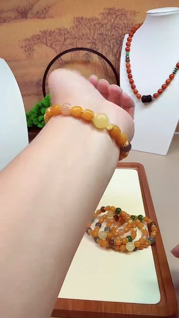 颈饰14K金镶嵌翡翠S235