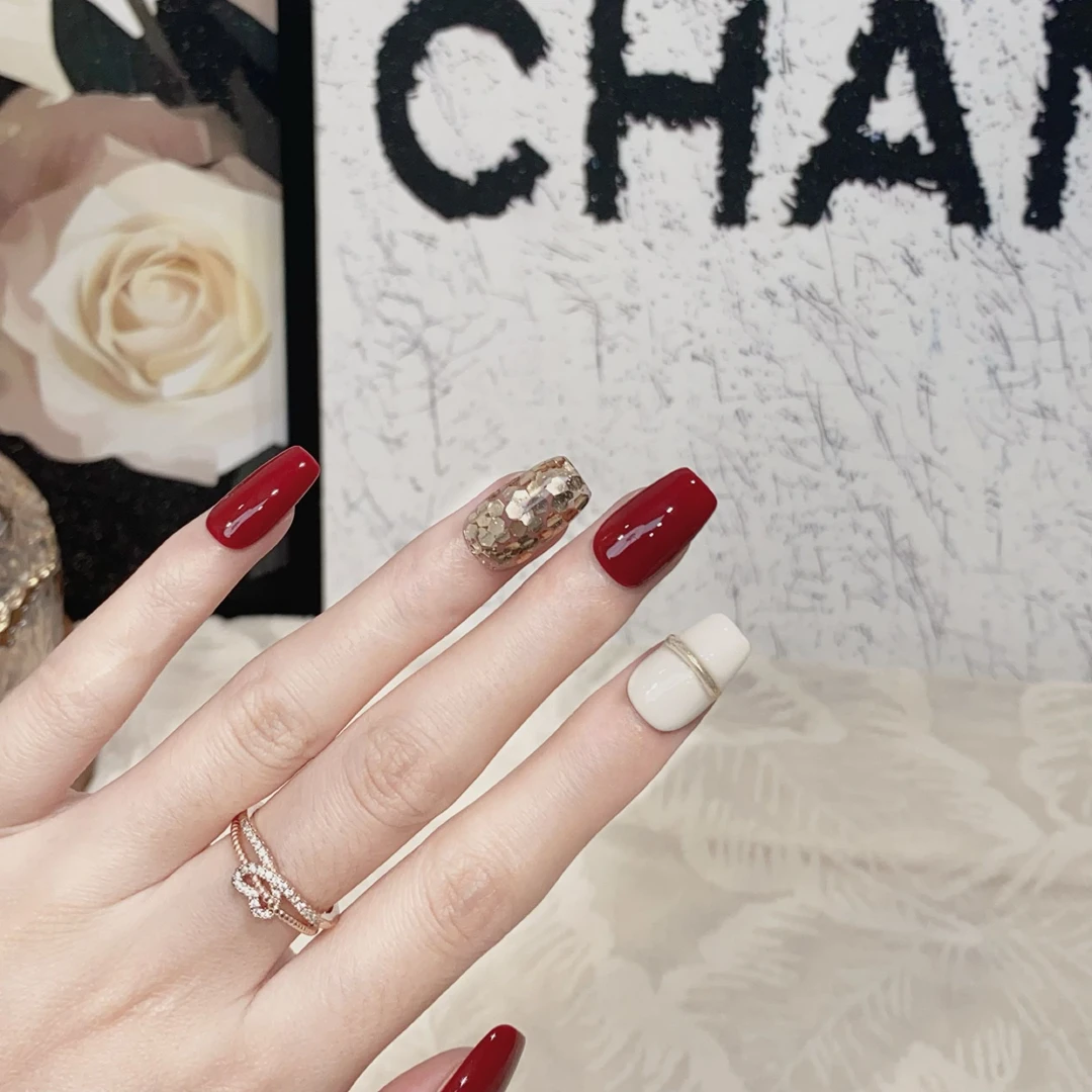 JDD【浆果红】秋季时尚高级感显白美甲中短款 手工穿戴甲片可拆卸