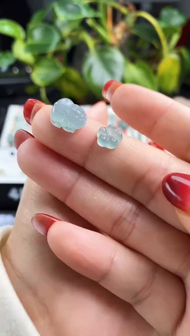 【闪购商品】翡翠戒指未镶嵌貔貅小花