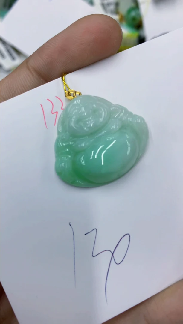 颈饰18K金镶嵌翡翠111111111111