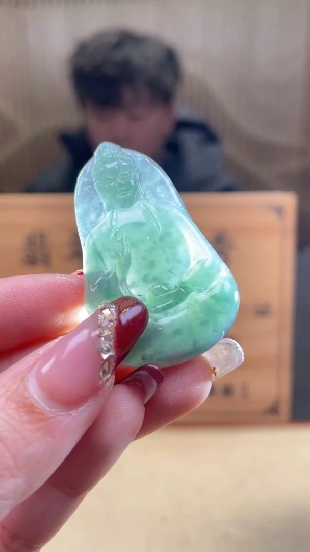 【闪购商品】定制翡翠未镶嵌       *555