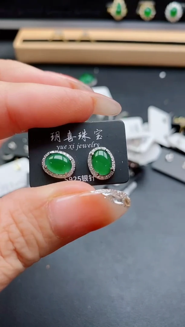 银S925镶嵌戒指翡翠1