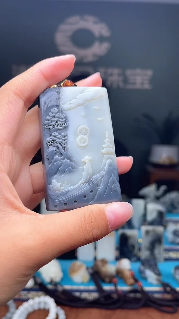 未镶嵌和田玉挂件1