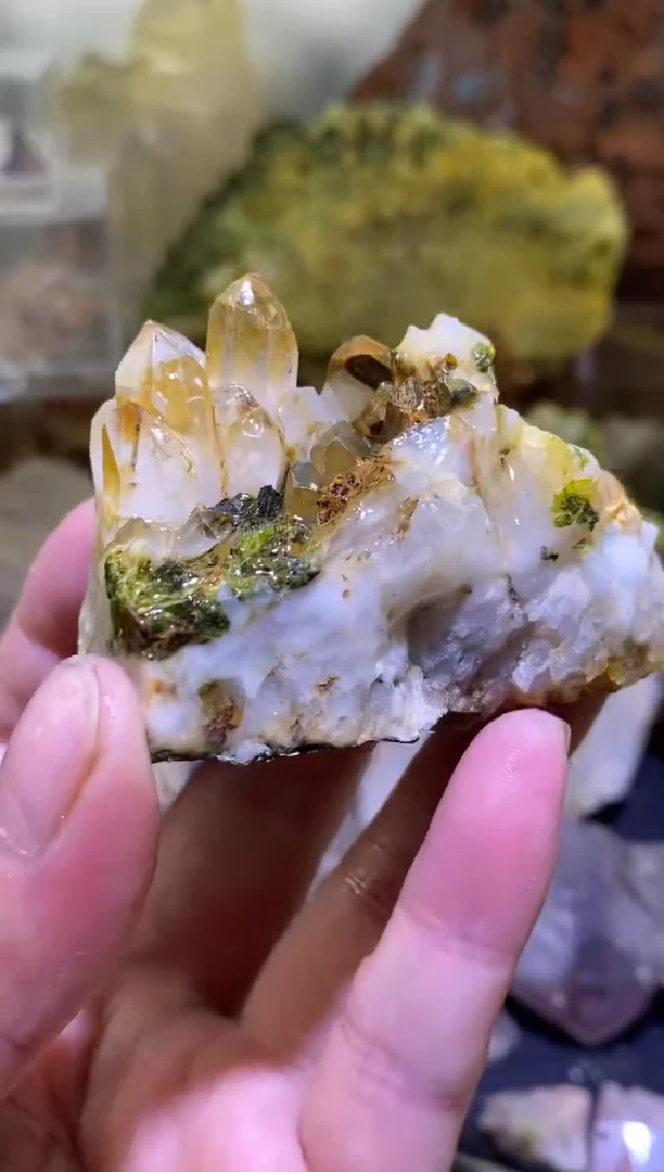 未镶嵌珠宝半成品水晶45号110g四川超七花园水晶