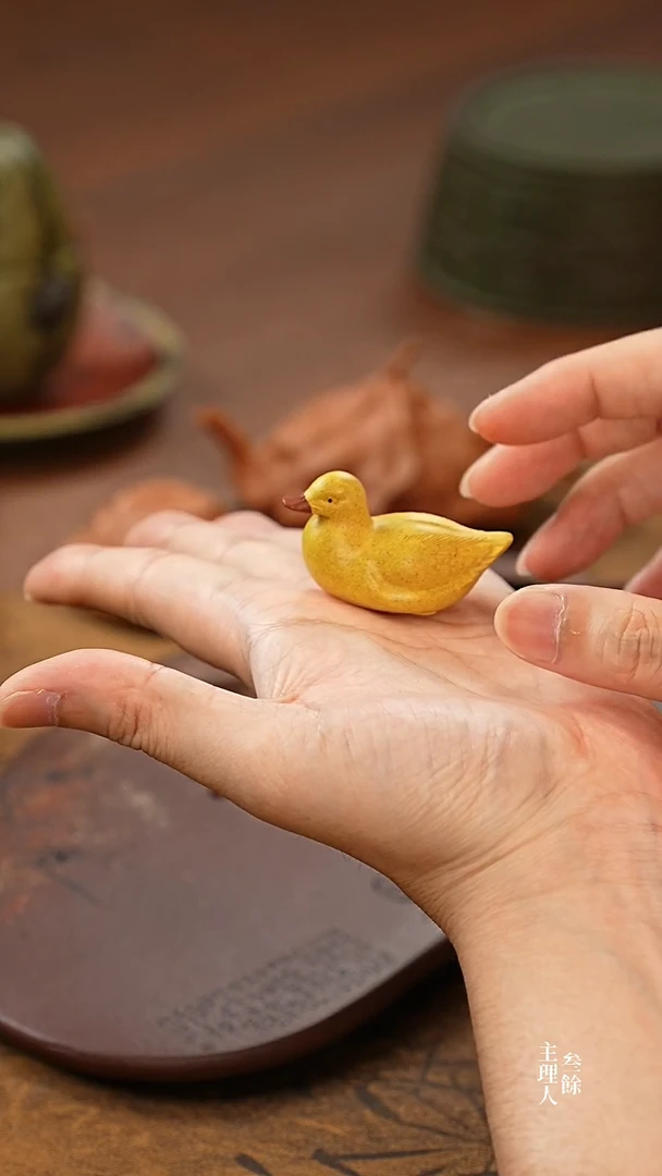 紫砂茶宠小黄鸭茶宠