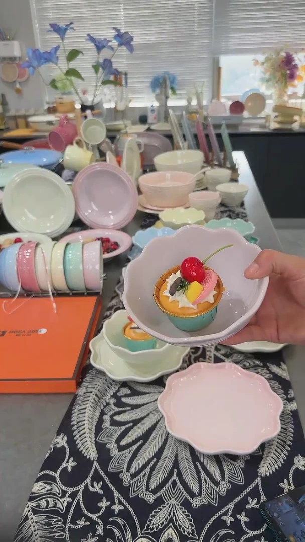 【闪购商品】瓷炻彩花边碗14cm-樱花粉