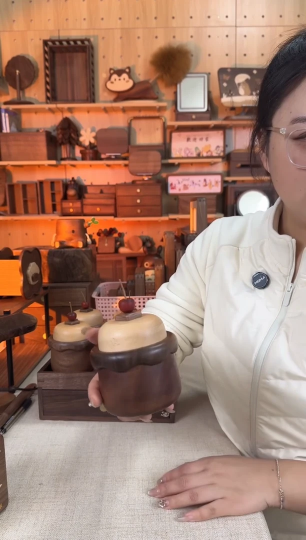 木乌檀木实木蛋糕收纳盒