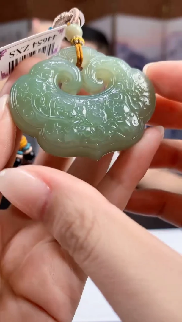 定制和田玉玉润东方天然和田玉（拍一发一）