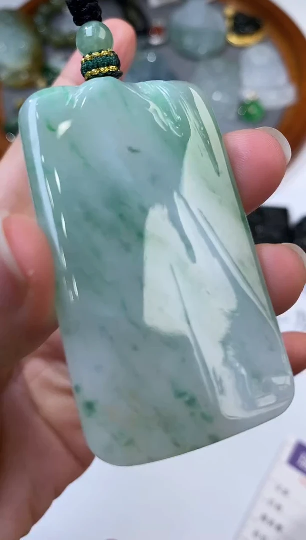 未镶嵌挂件翡翠吴***g305898