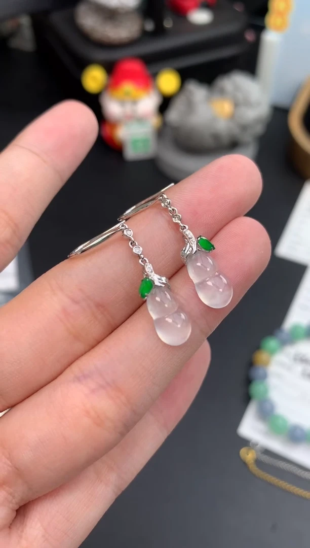 18K金镶嵌摆件翡翠48小时鉴赏期 退货不扣服务费