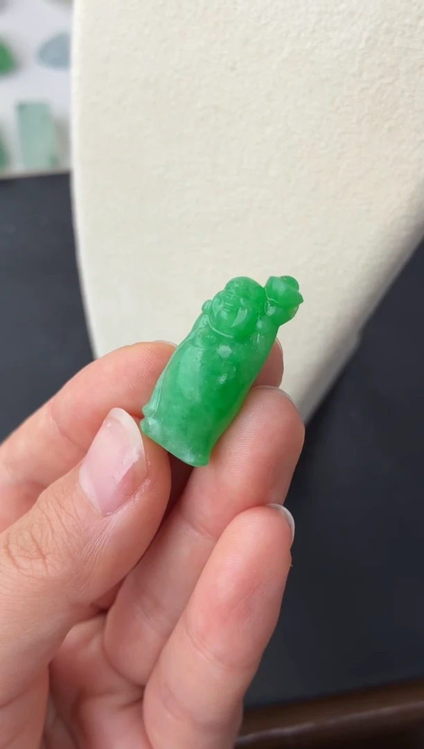 未镶嵌定制翡翠翡翠