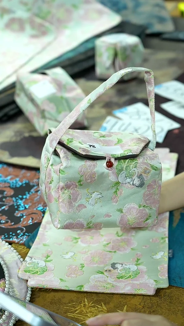 搬迁完毕 开仓茶席福利