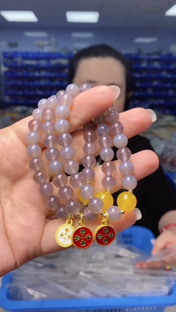 【闪购商品】玛瑙/玉髓手链未镶嵌多样性发货发其一