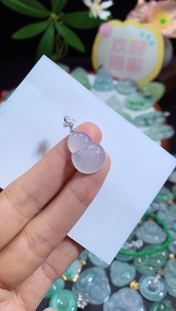 颈饰未镶嵌翡翠葫芦