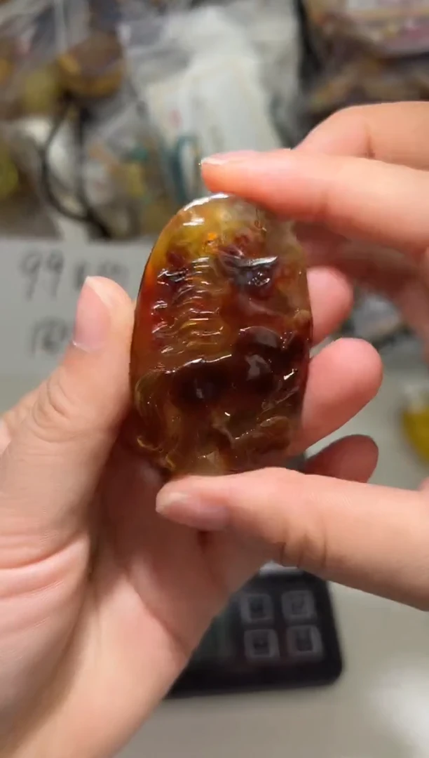 裸石琥珀未镶嵌琥珀蜜蜡吊坠