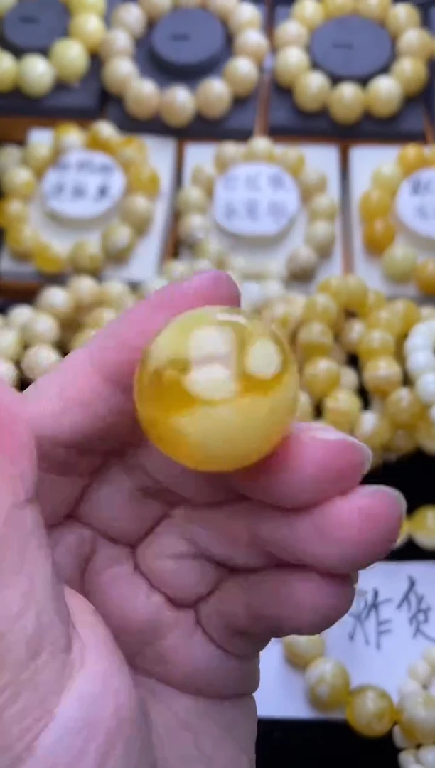 裸石琥珀未镶嵌 大小姐珠宝严选88