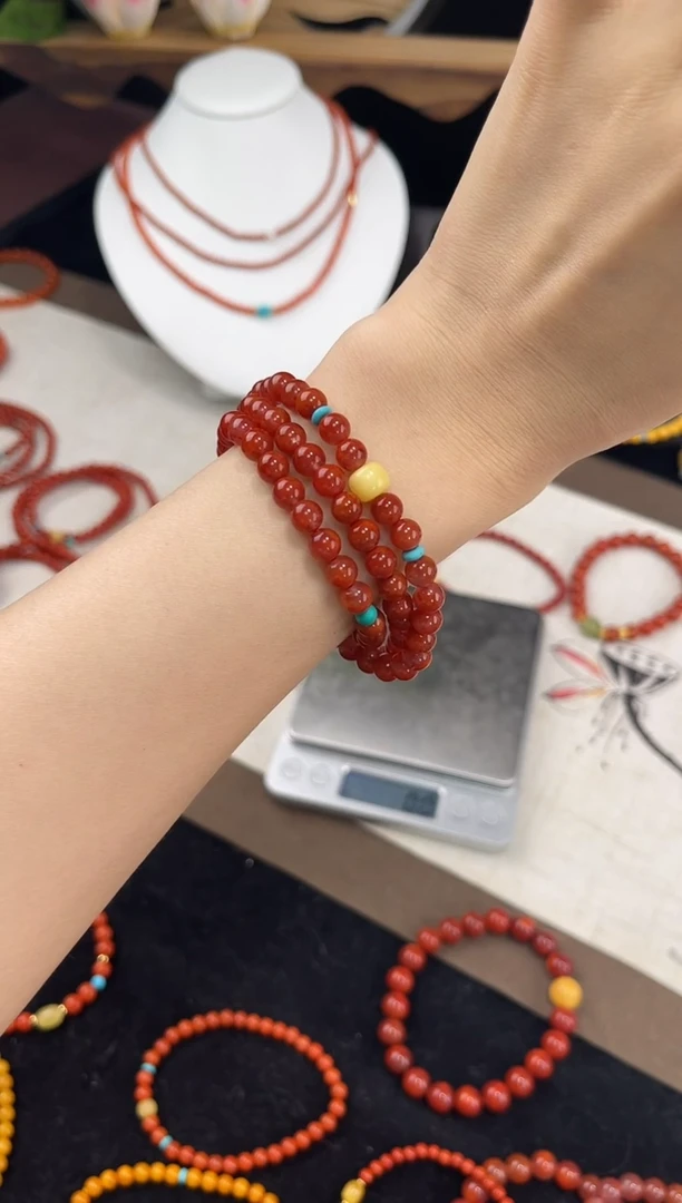 未镶嵌手串南红玛瑙火焰红三圈手串QF-C58（多样性发一）