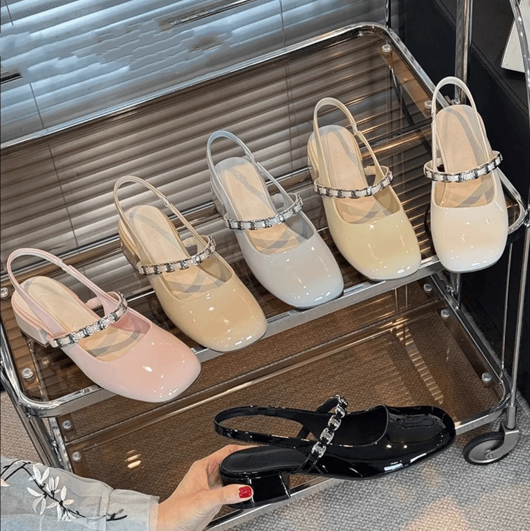 气质轻奢同款法式气质玛丽珍女粗跟包头凉鞋2025夏季新款高跟鞋