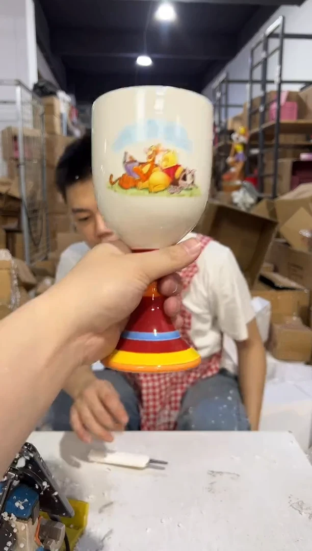 瓷片陶瓷维尼高脚杯