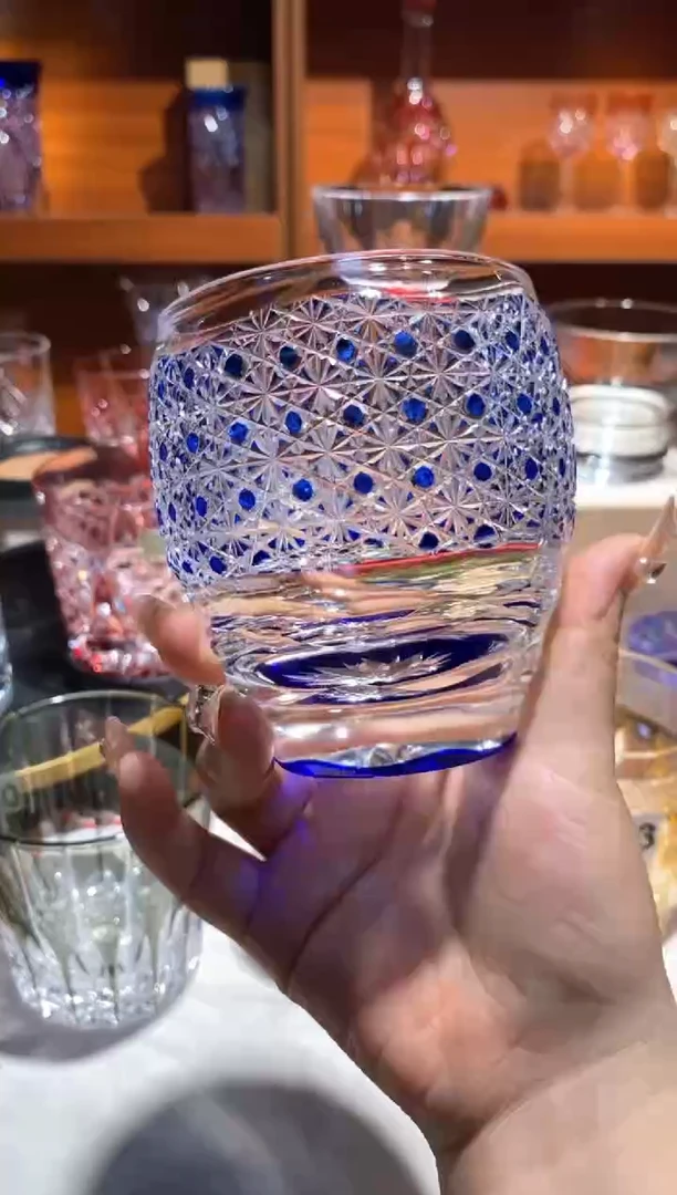 手工艺品玻璃微瑕深刻蓝波音