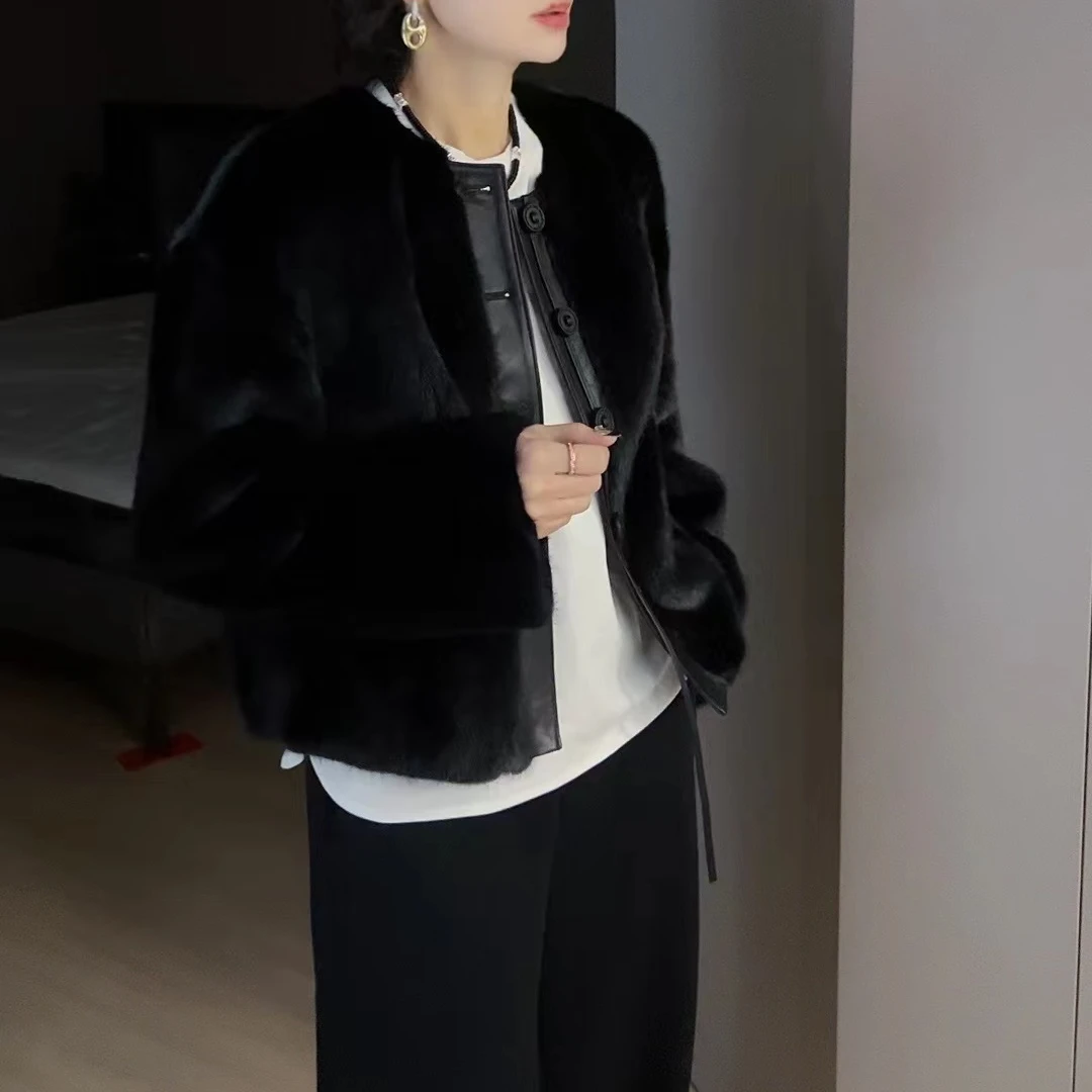 ZM24年冬季新款圆领拼接绵羊皮单排扣百搭气质水貂外套（86092）