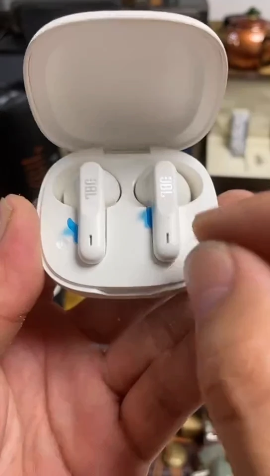 瓷片闪购商品，如图所示