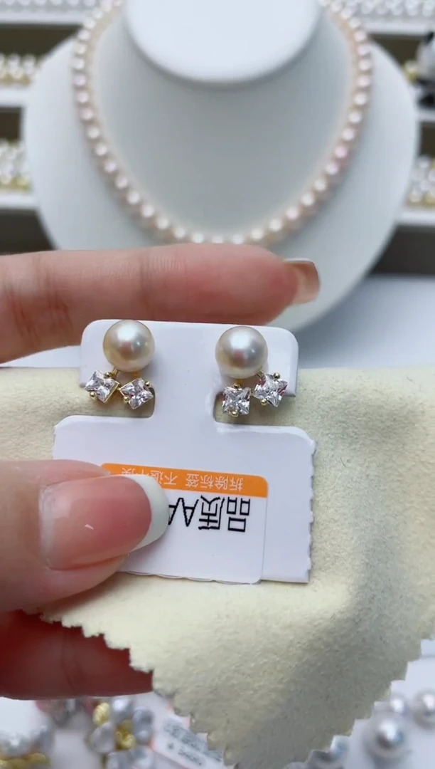 【闪购商品】海水珍珠耳饰银S925镶嵌W33