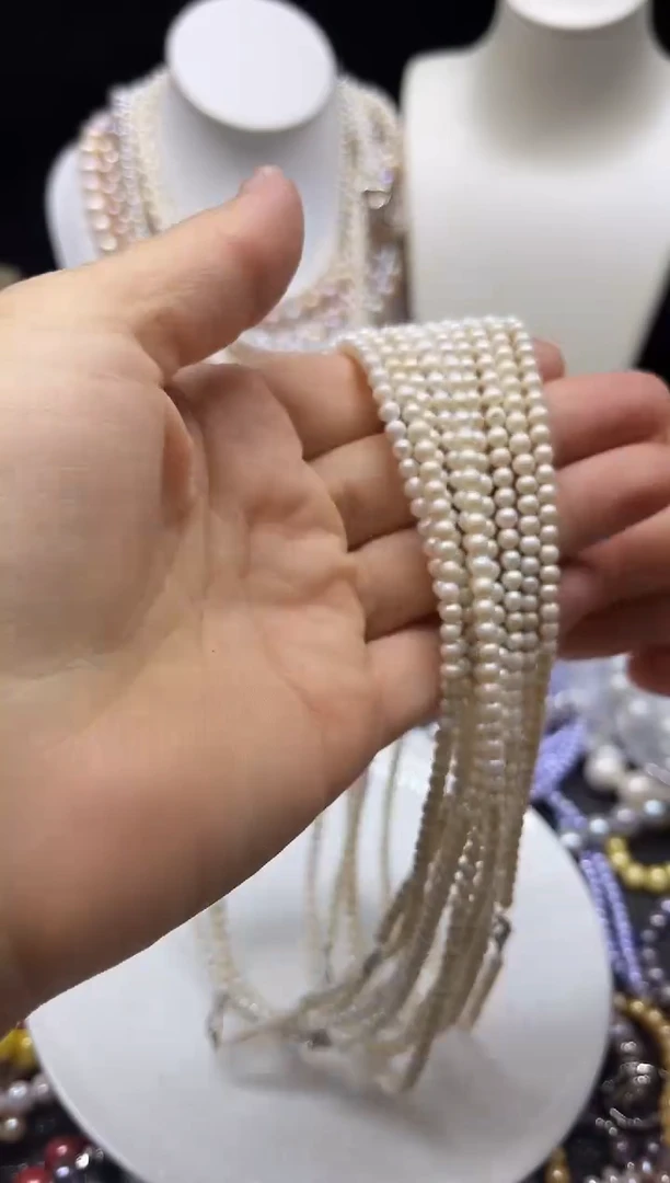 淡水珍珠未镶嵌颈饰多人