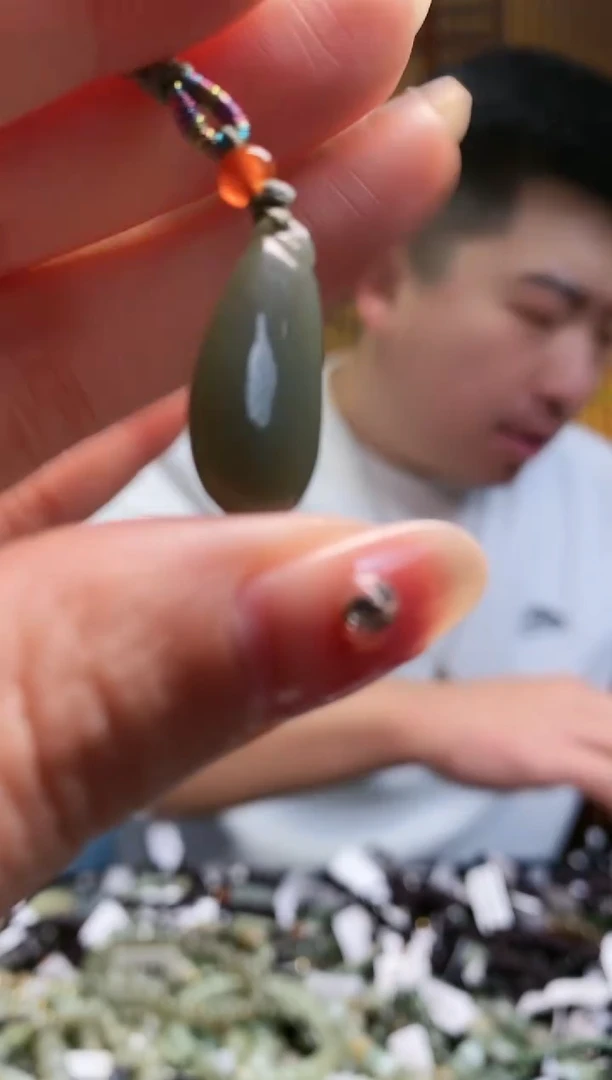 【闪购商品】和田玉颈饰未镶嵌多样性发货，拍一发一