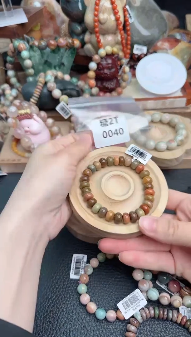 【闪购商品】石英质玉手链未镶嵌2T0040