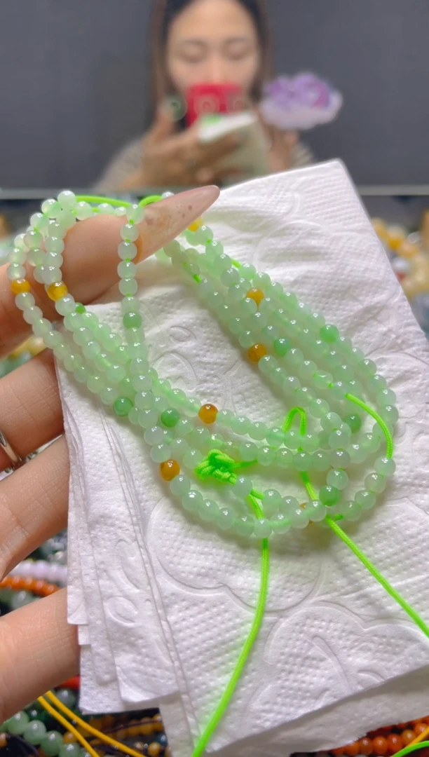 颈饰未镶嵌翡翠3MM