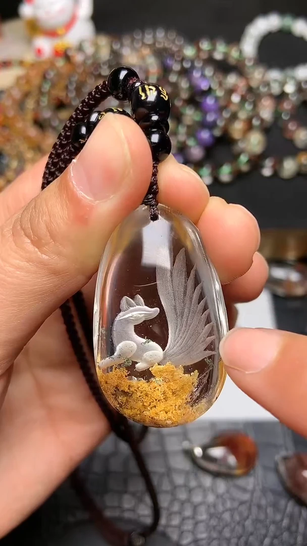 【闪购商品】水晶吊坠(赠链)未镶嵌74