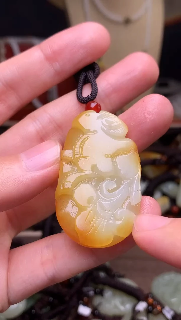 颈饰未镶嵌和田玉新疆料青海料清水和田玉吊坠