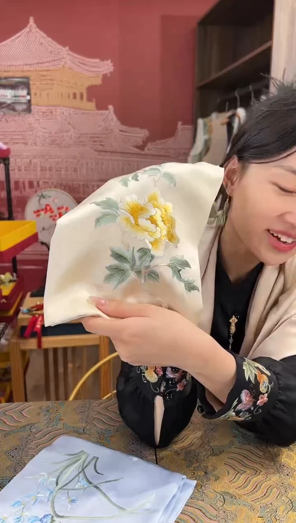 【闪购商品】刺绣 苏绣100桑蚕丝大披肩